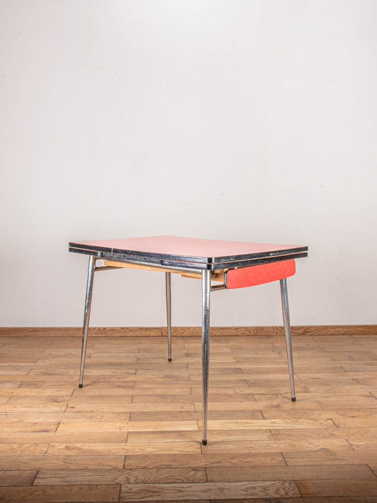 Table en formica extensible