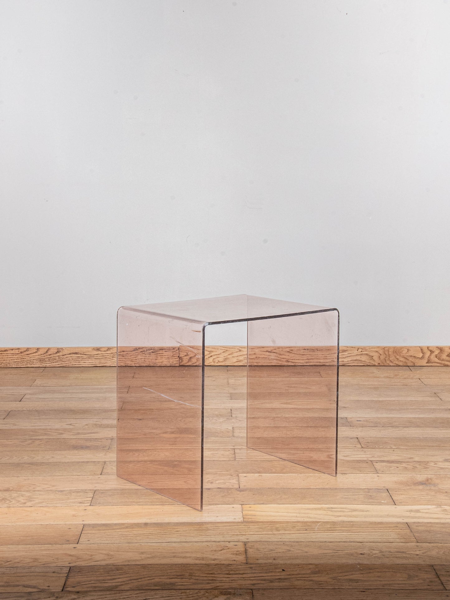 Table basse plexiglass