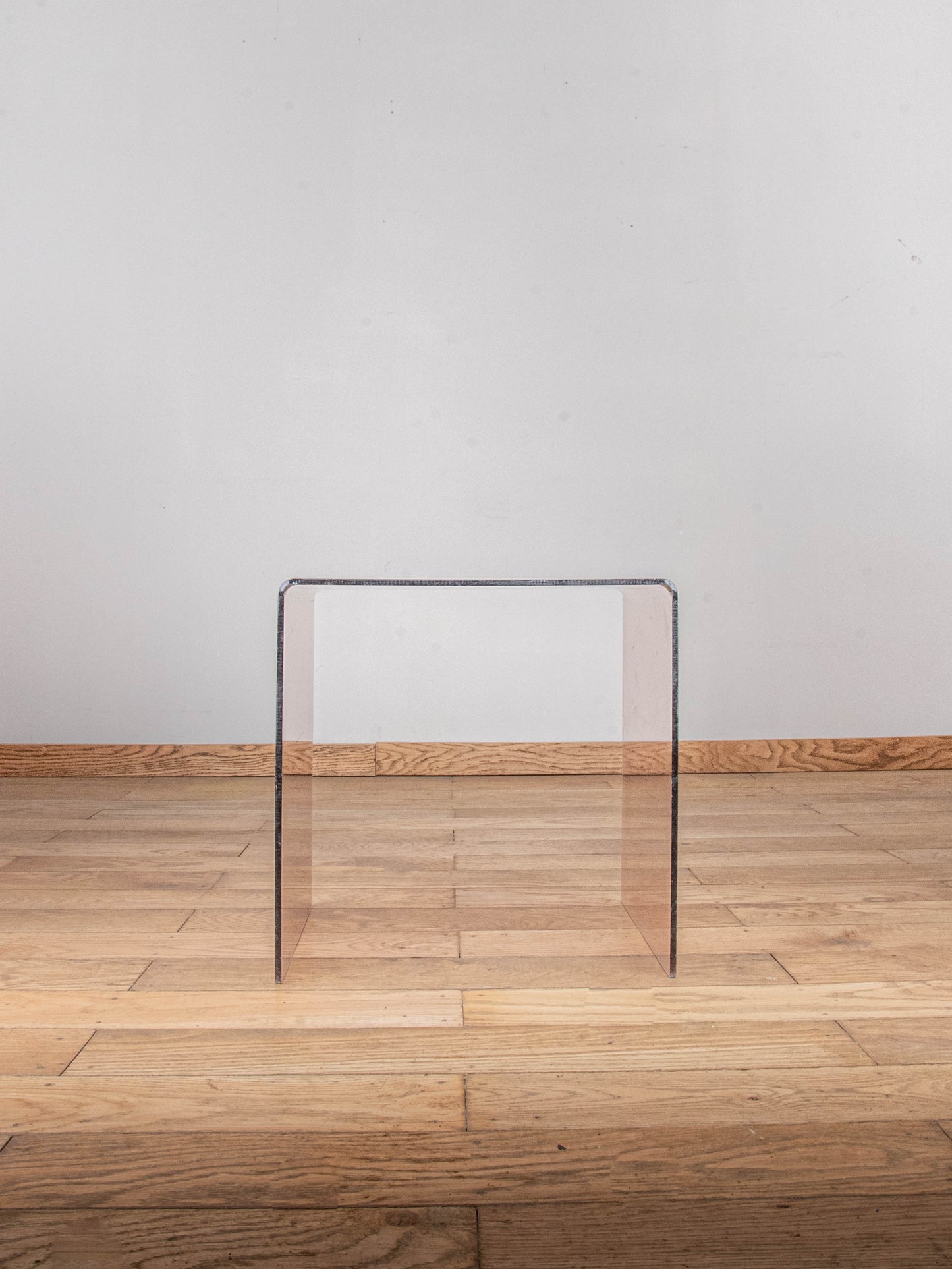 Table basse plexiglass