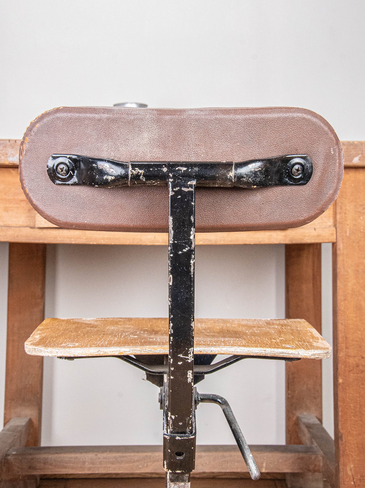 Tabouret d'atelier Bienaise