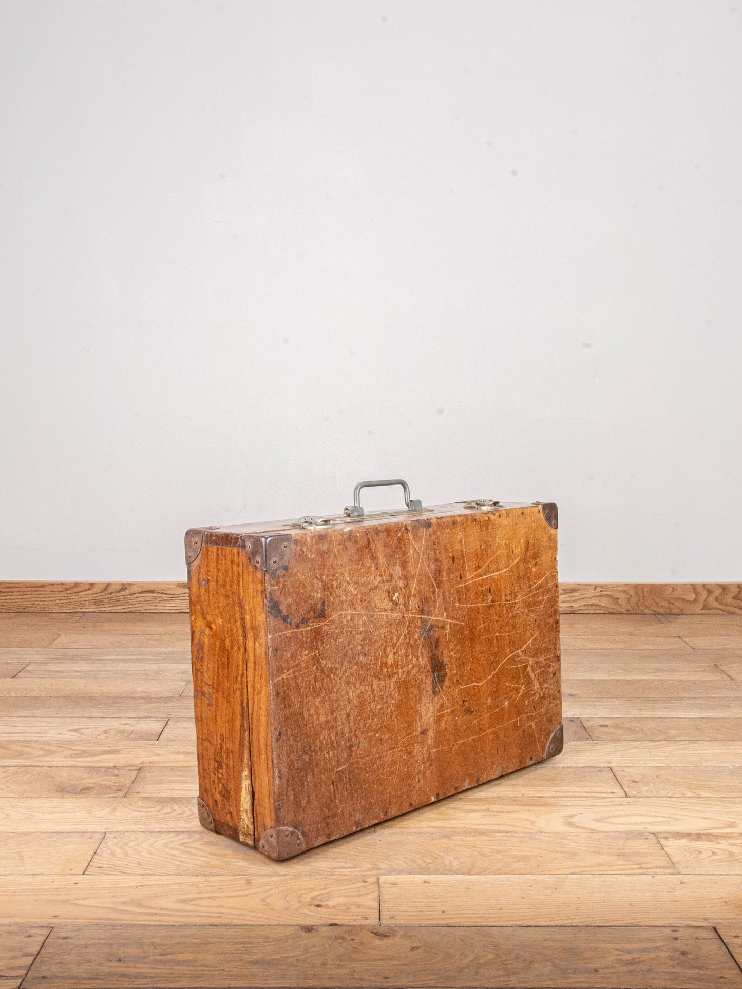 Valise en bois