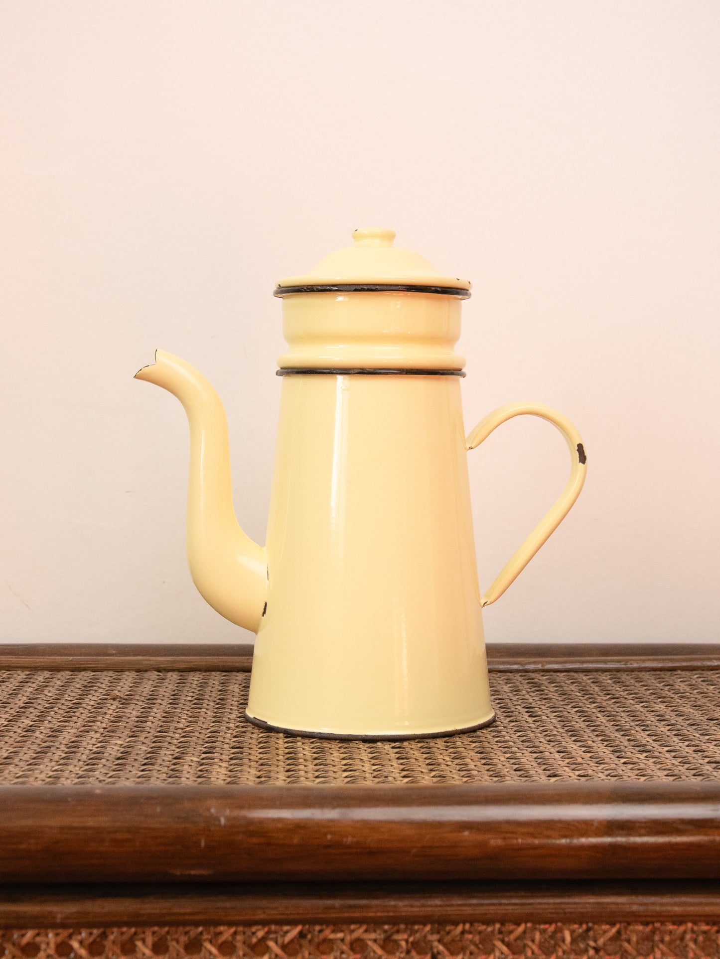 Cafetière émaillée