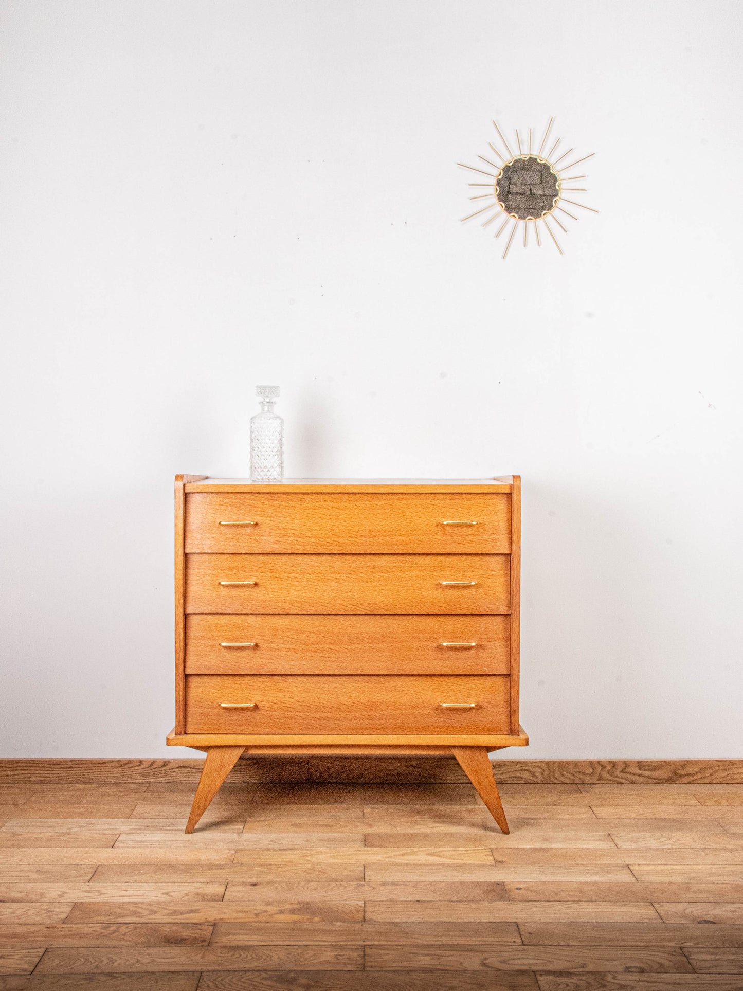 Commode scandinave