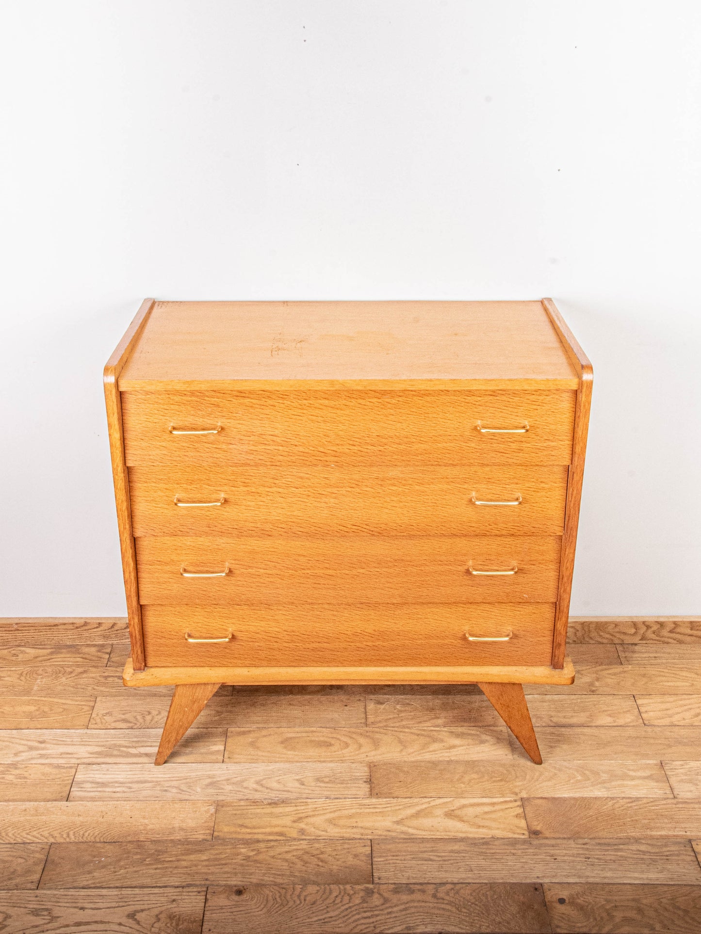 Commode scandinave